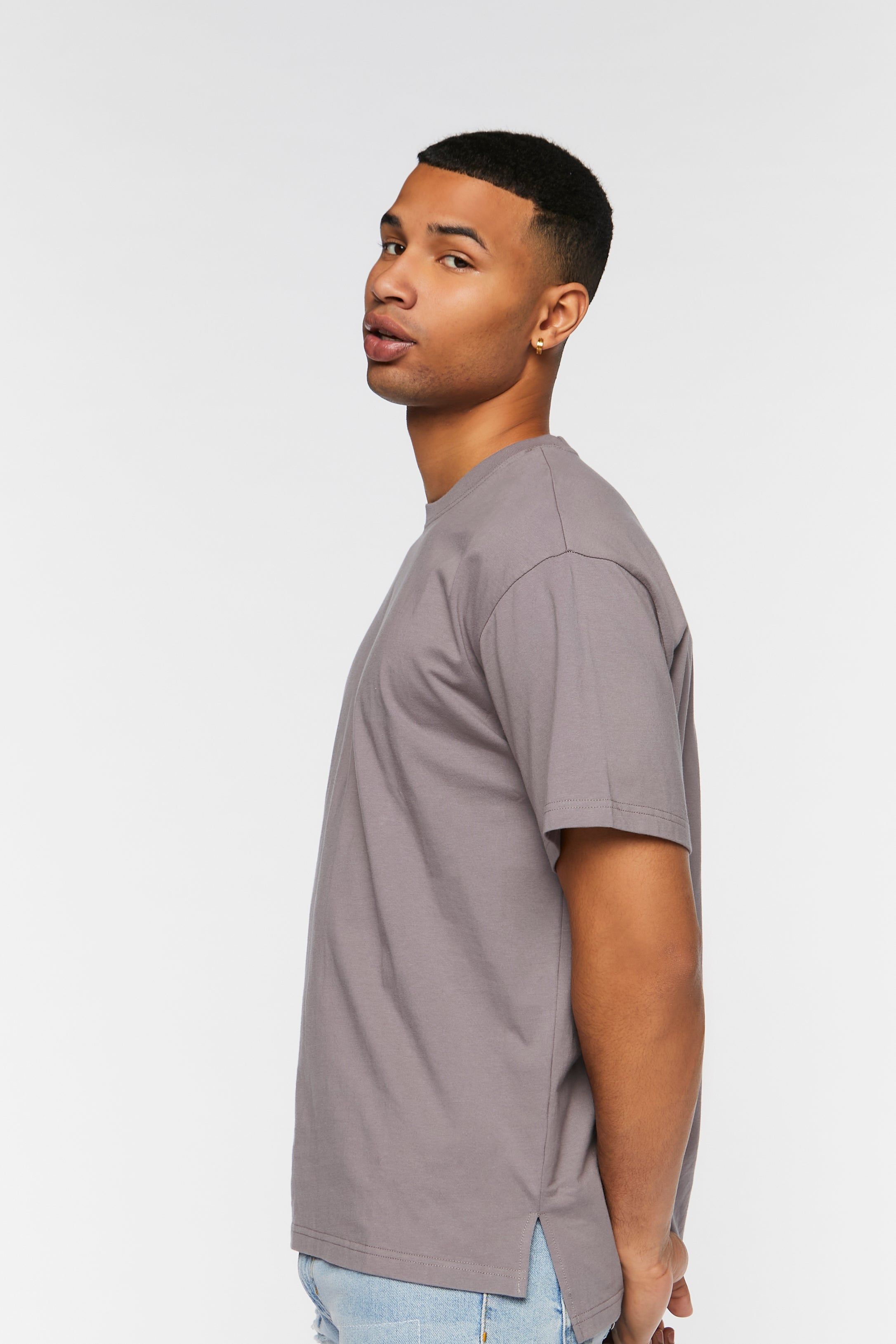 T-shirt ras du cou asymétrique sold by Urban Planet product image thumbnail 3