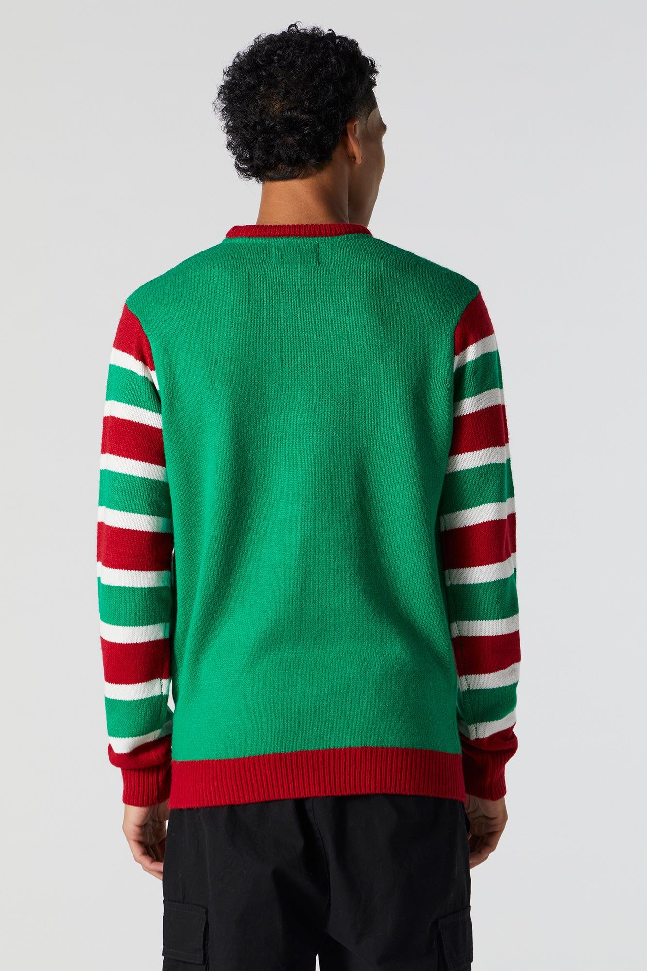 Chandail de Noël "Getting Baked" sold by Urban Planet product image thumbnail 2