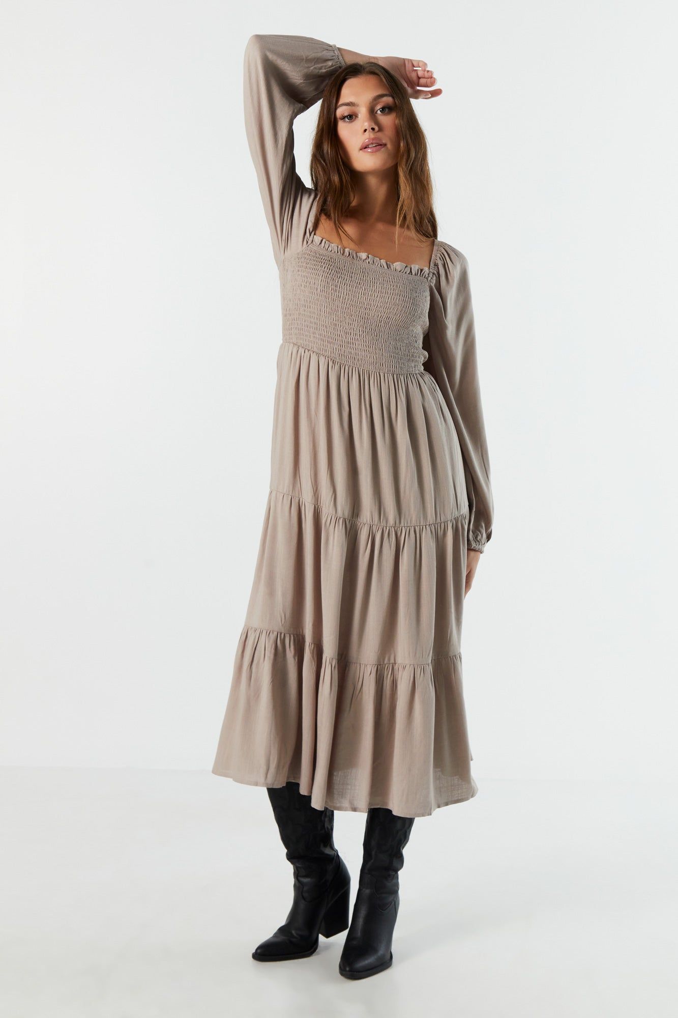 Robe midi smockée à manches longues sold by Urban Planet product image thumbnail 5