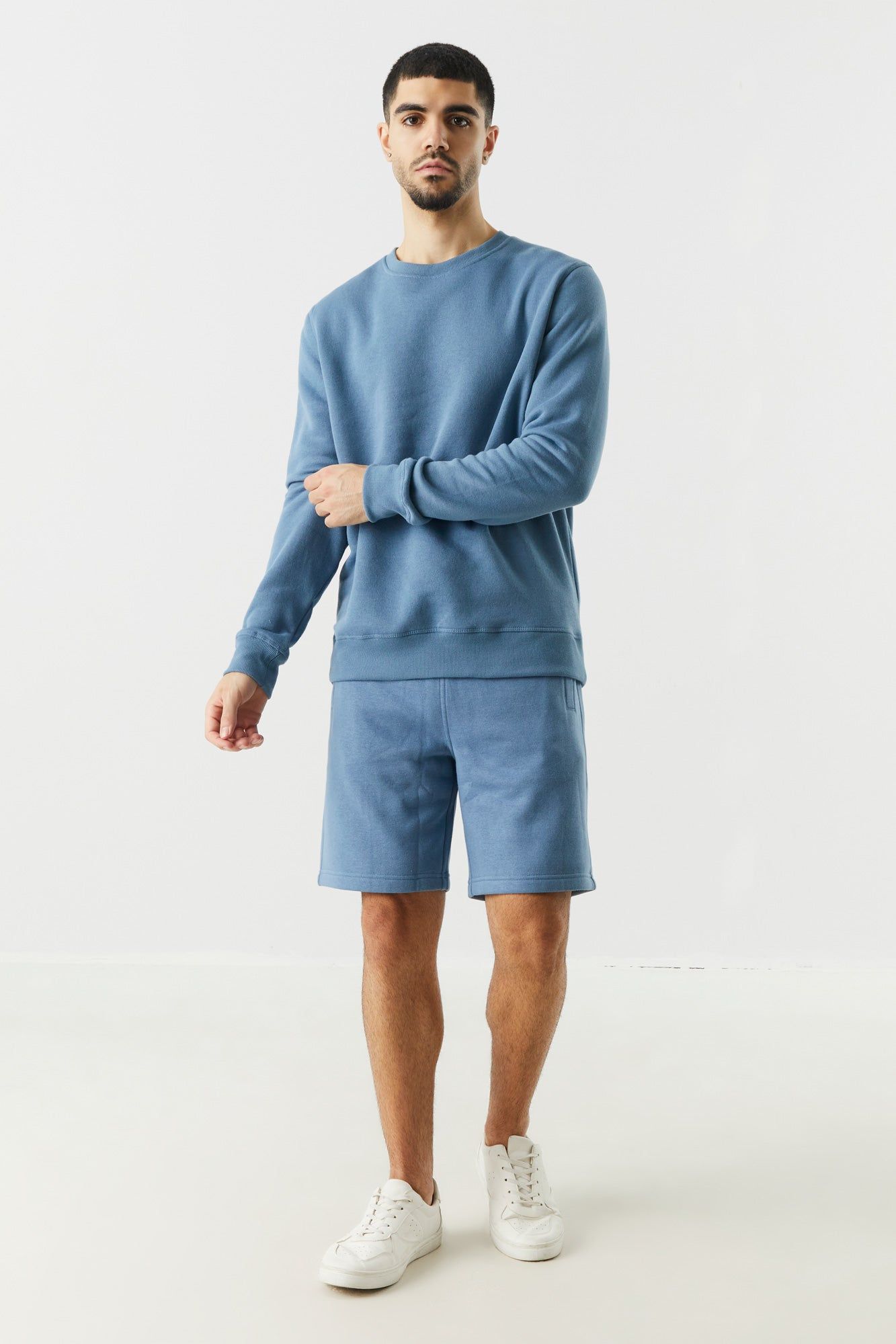 Short en molleton basique coloree à taille coulissante sold by Urban Planet product image thumbnail 12