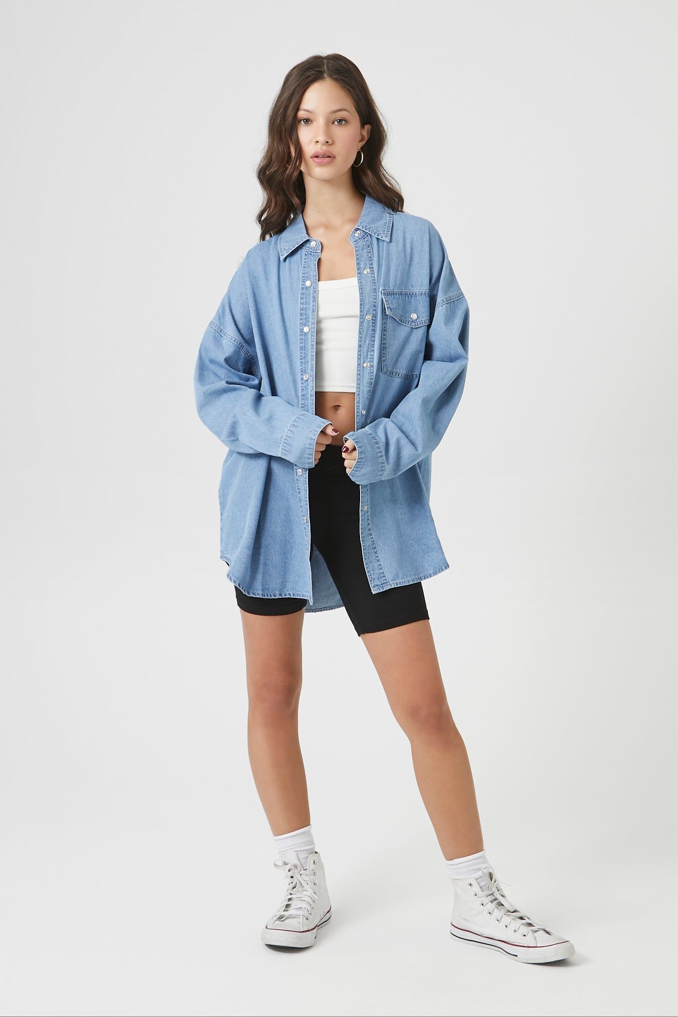 Haut en denim boutonné surdimensionné sold by Urban Planet product image thumbnail 3