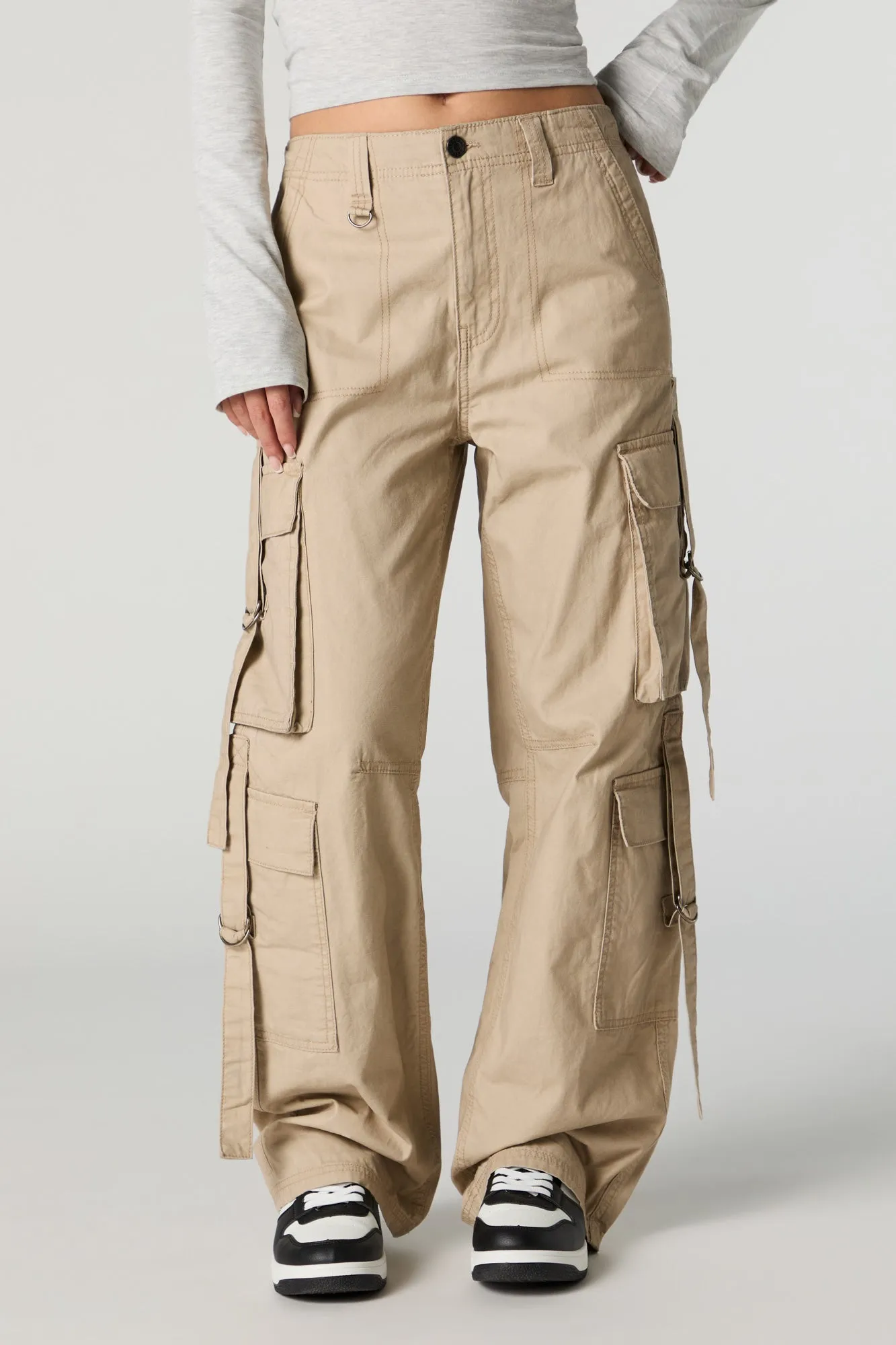 Pantalon cargo délavé avec poches multiples et anneau en D sold by Urban Planet product image thumbnail 2