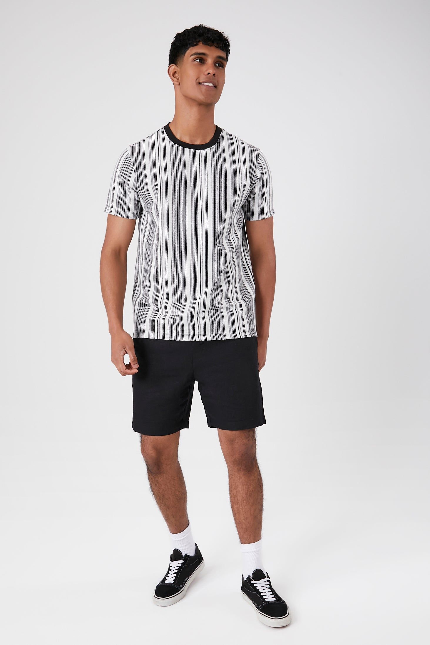 T-shirt texturé rayé sold by Urban Planet product image thumbnail 4