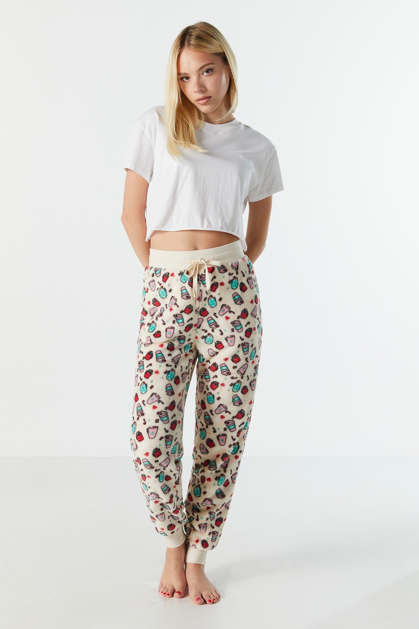 Pantalon de jogging en peluche à imprimé Cacao de Noël sold by Urban Planet