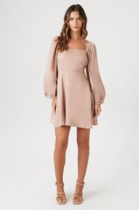Robe midi de style paysanne en chiffon sold by Urban Planet