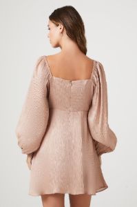 Robe midi de style paysanne en chiffon sold by Urban Planet