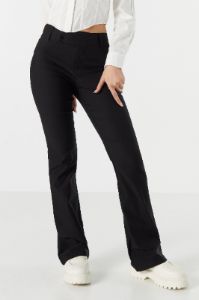 Pantalon habillé à jambe évasée sold by Urban Planet