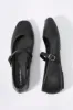 Ballerines en similicuir sold by Urban Planet