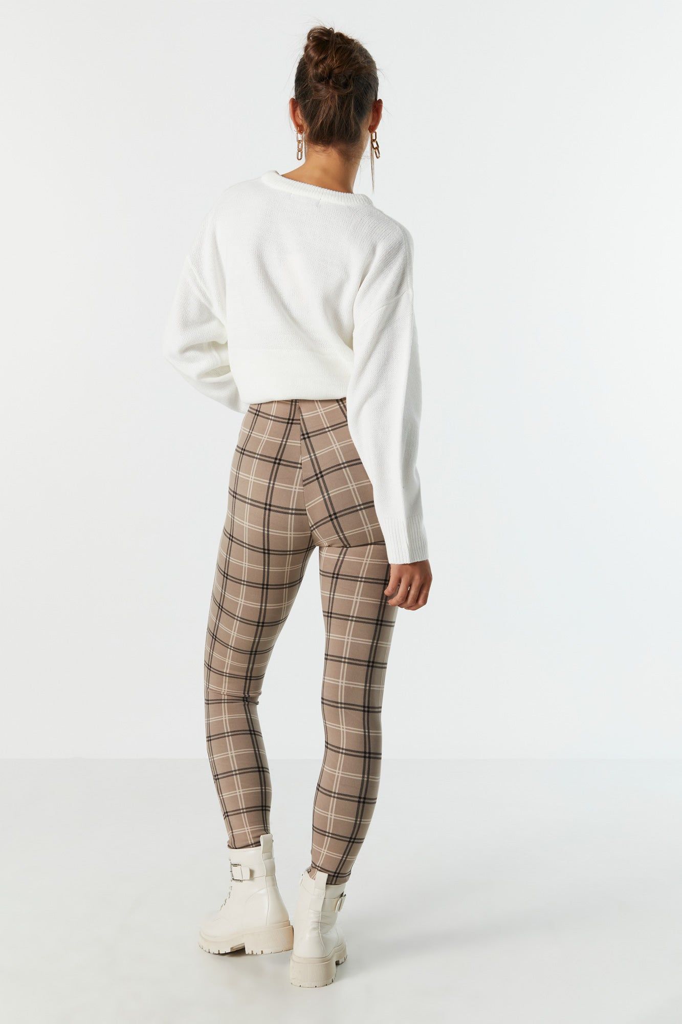 Legging boutonné à carreaux sold by Urban Planet product image thumbnail 3