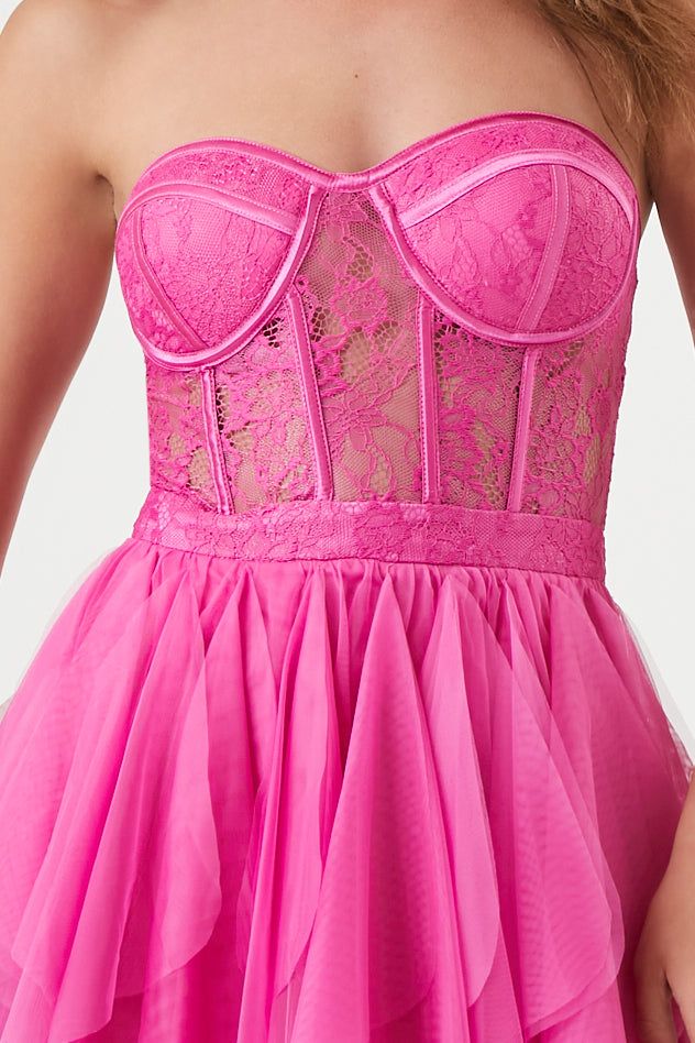 Minirobe corset en dentelle à fleurs sold by Urban Planet product image thumbnail 4