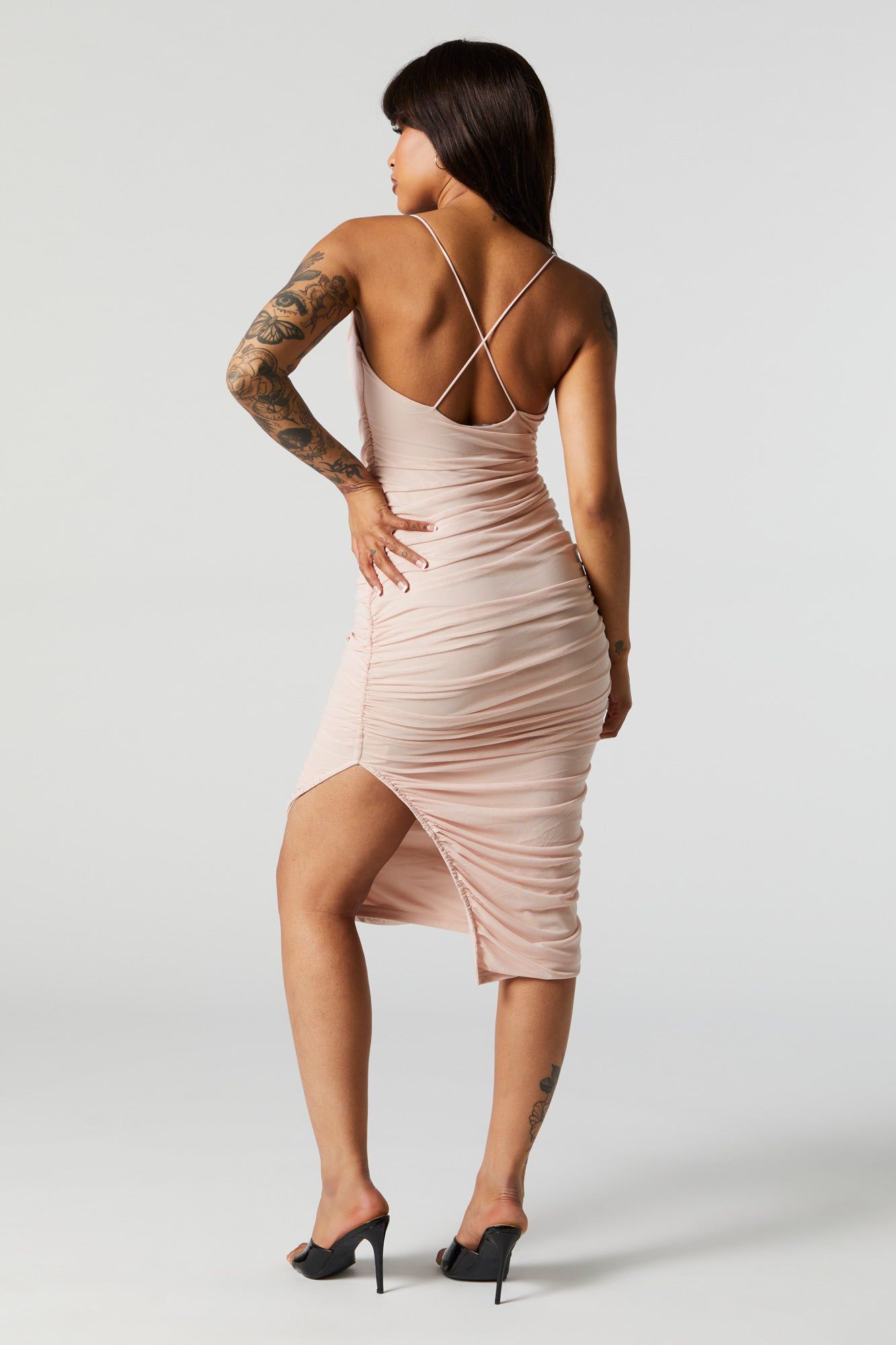 Robe midi ruchée en filet sold by Urban Planet product image thumbnail 3
