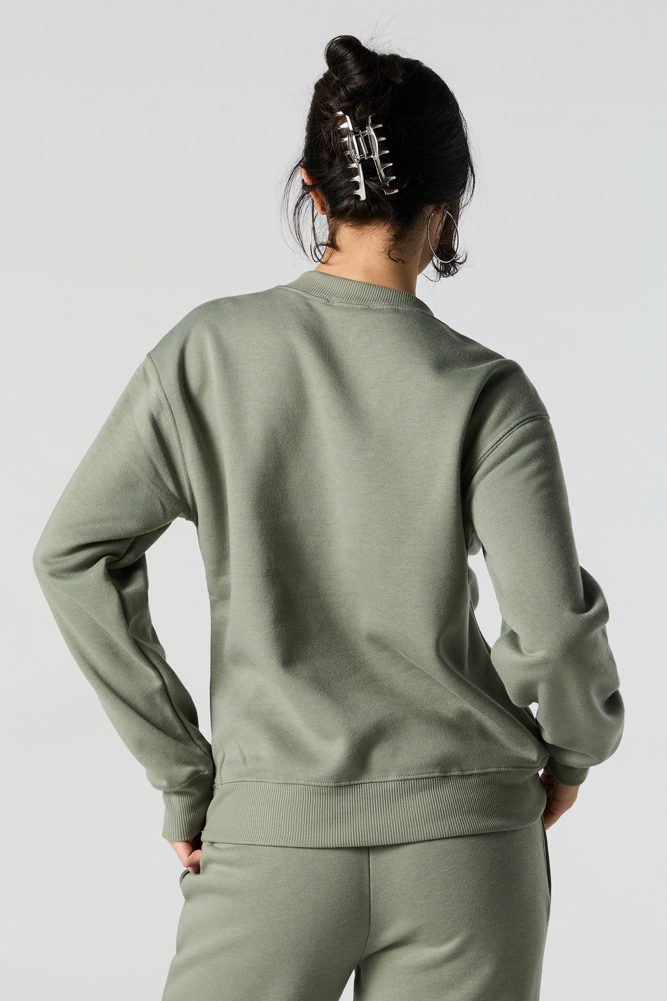 Chandail ras du cou en molleton de tous les jours sold by Urban Planet product image thumbnail 5