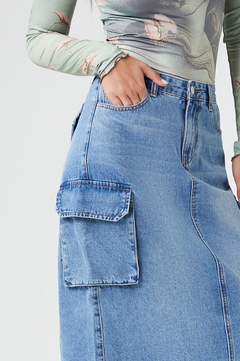 Jupe maxi cargo en denim sold by Urban Planet product image thumbnail 5