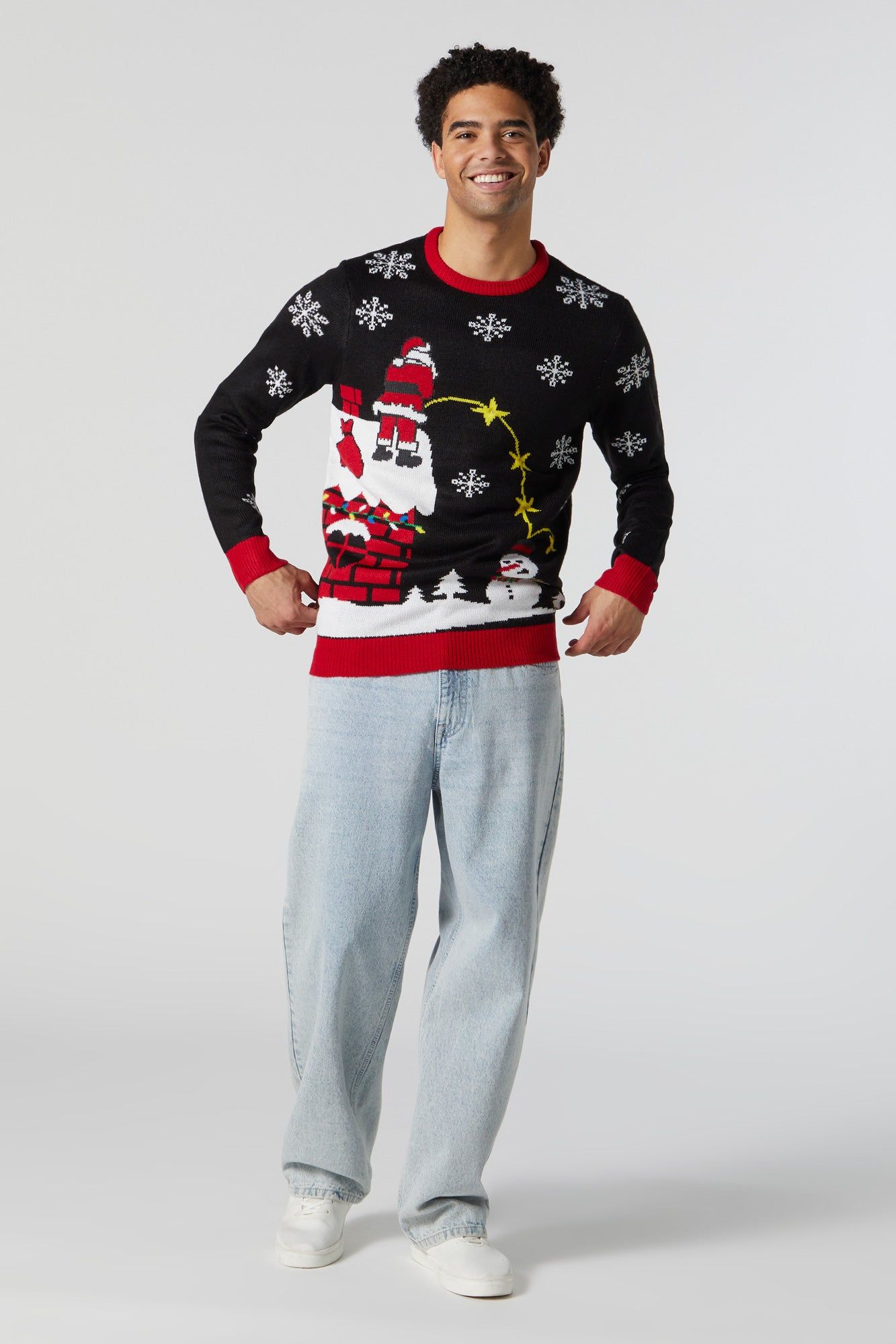 Chandail Hideux Noël à imprimé Naughty Santa sold by Urban Planet product image thumbnail 3