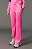 Jogger en velours à imprimé Playboy avec pierres du Rhin sold by Urban Planet