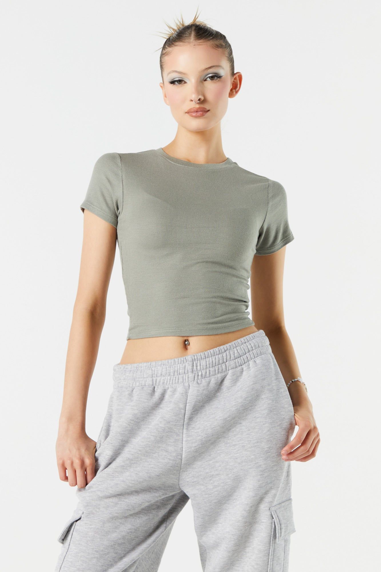 T-shirt ras du cou côtelé court sold by Urban Planet product image thumbnail 4