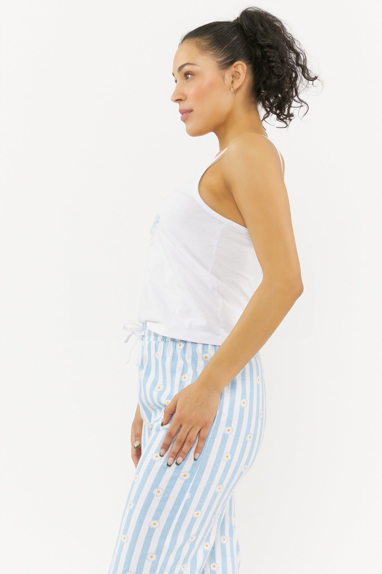Happy Thoughts Graphic Tank and Pant 2-Piece Pajama Set sold by Urban Planet product image thumbnail 3