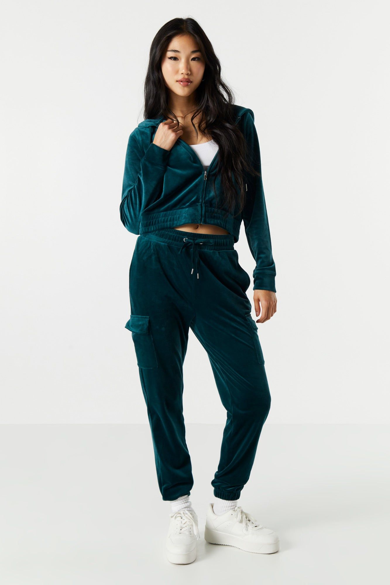 Haut à capuchon en velours avec fermeture à glissière sold by Urban Planet product image thumbnail 3