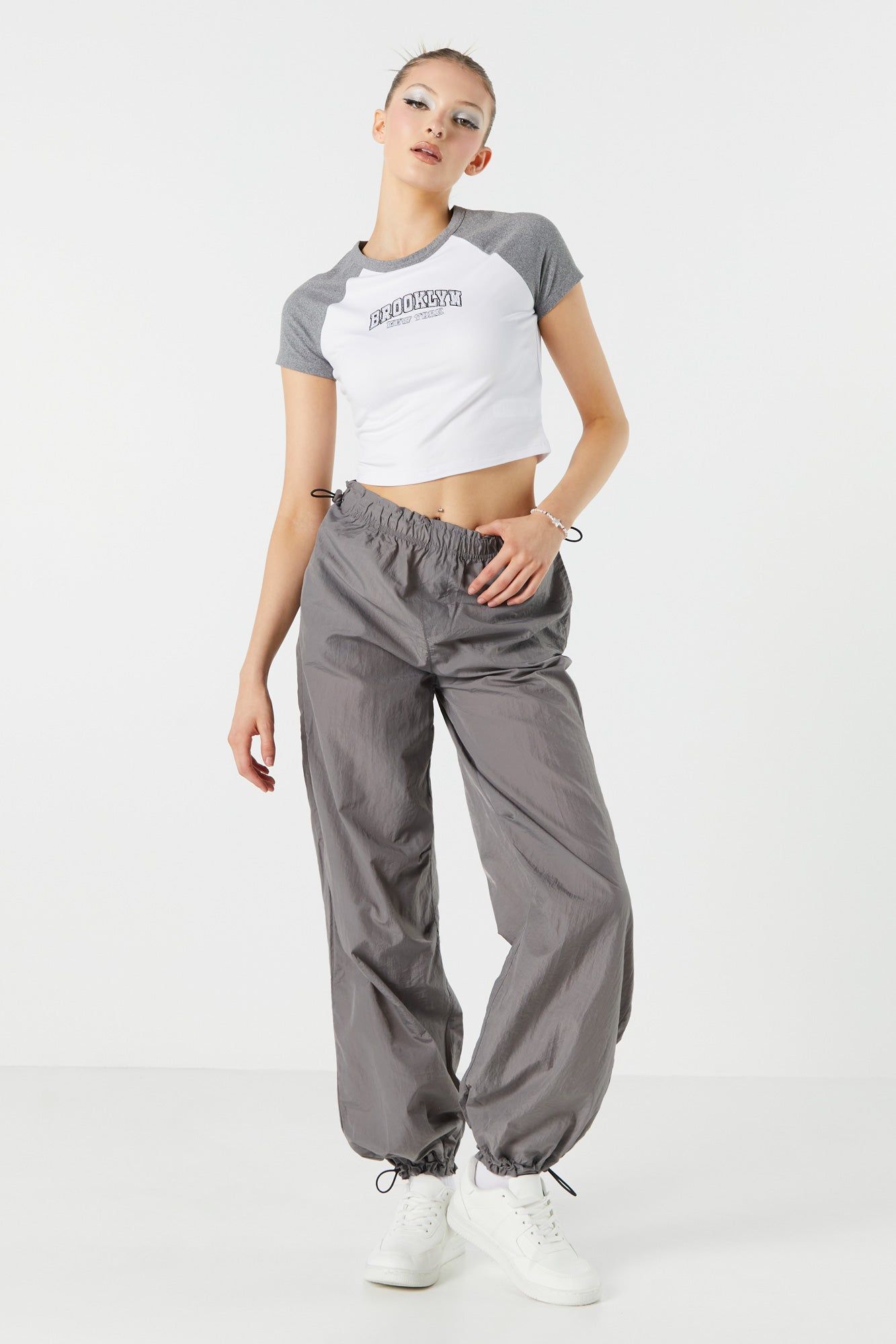 Brooklyn Graphic Cropped Raglan T-Shirt sold by Urban Planet product image thumbnail 3