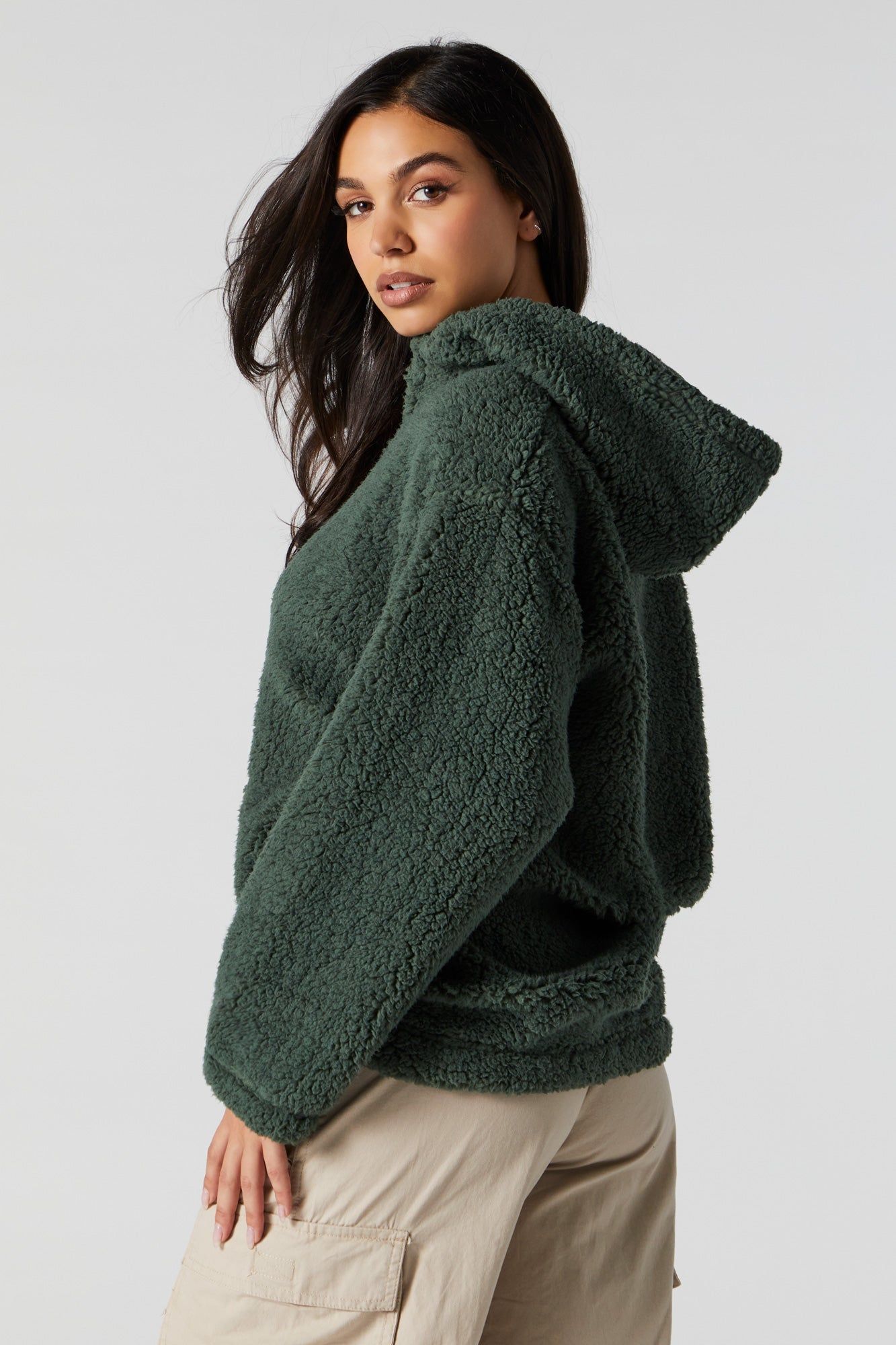 Haut surdimensionné à capuchon avec fermeture à glissière sold by Urban Planet product image thumbnail 2