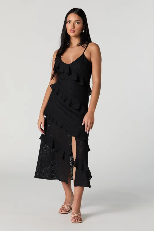 Robe midi volantée en tricot et dentelle sold by Urban Planet
