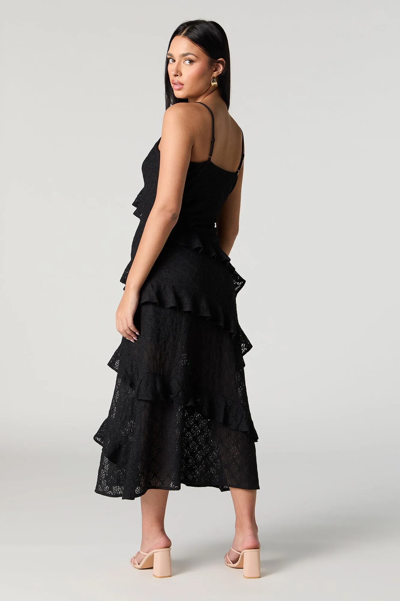 Robe midi volantée en tricot et dentelle sold by Urban Planet product image thumbnail 3