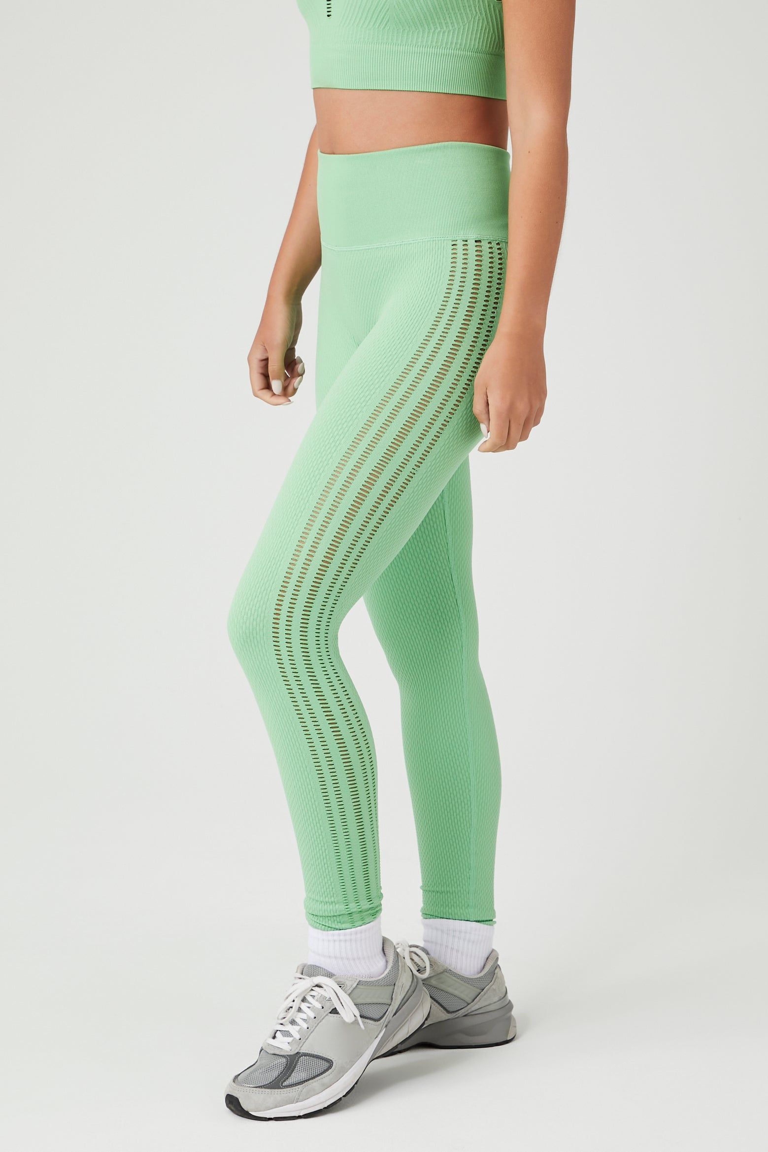 Legging Active sans couture avec découpes sold by Urban Planet product image thumbnail 3