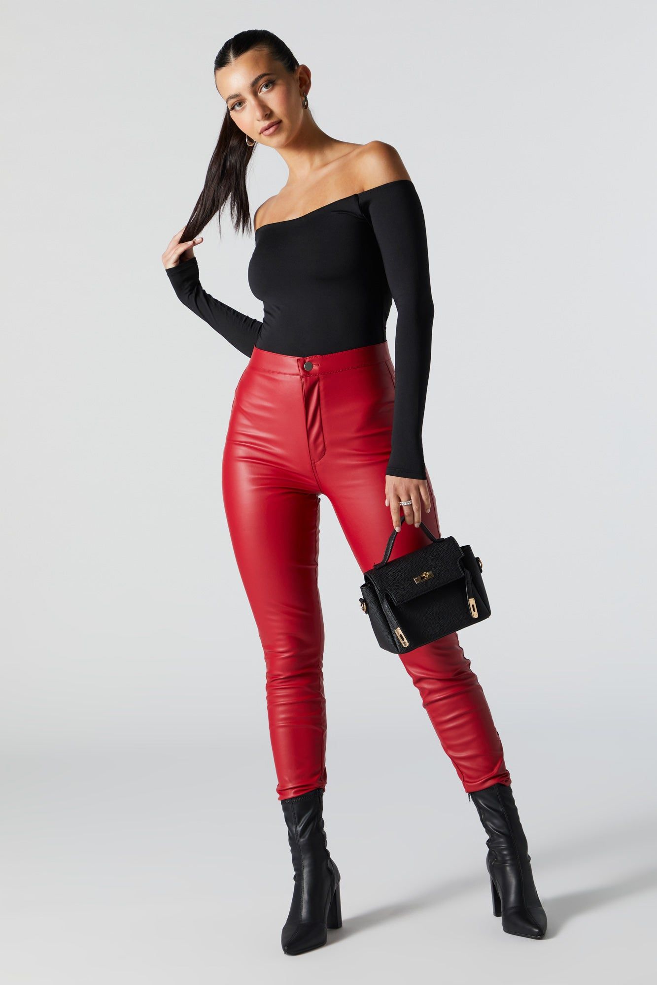 Pantalon ajusté à taille haute en similicuir sold by Urban Planet product image thumbnail 4