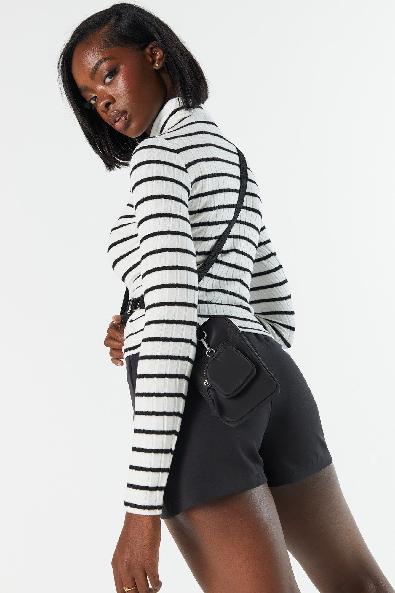 Col roulé en tricot côtelé écourté sold by Urban Planet product image thumbnail 4