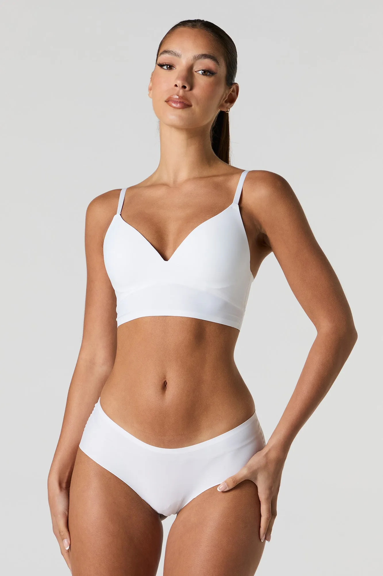 Soutien-gorge pigeonnant invisible sold by Urban Planet