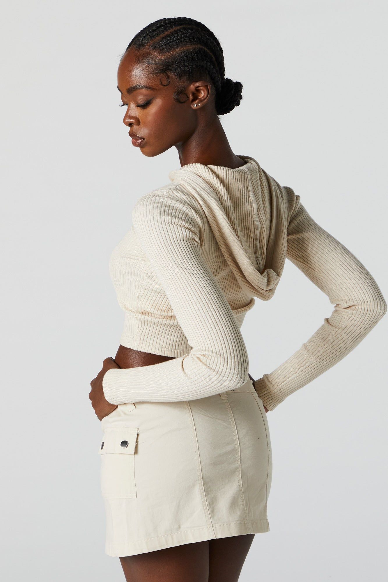 Haut côtelé court à capuchon avec fermeture à glissière sold by Urban Planet product image thumbnail 3