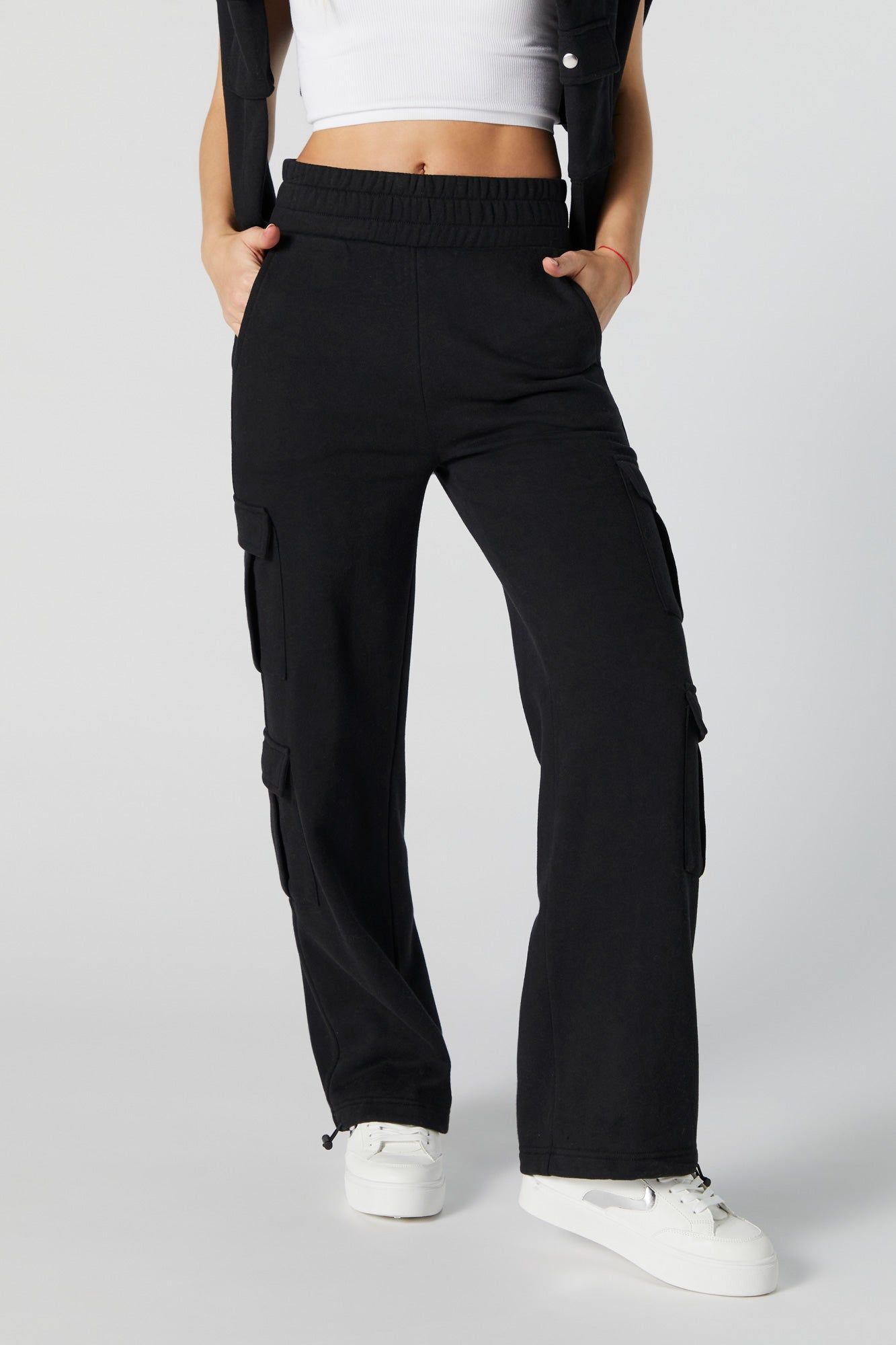 Jogger cargo à jambe large avec poches multiples sold by Urban Planet product image thumbnail 5