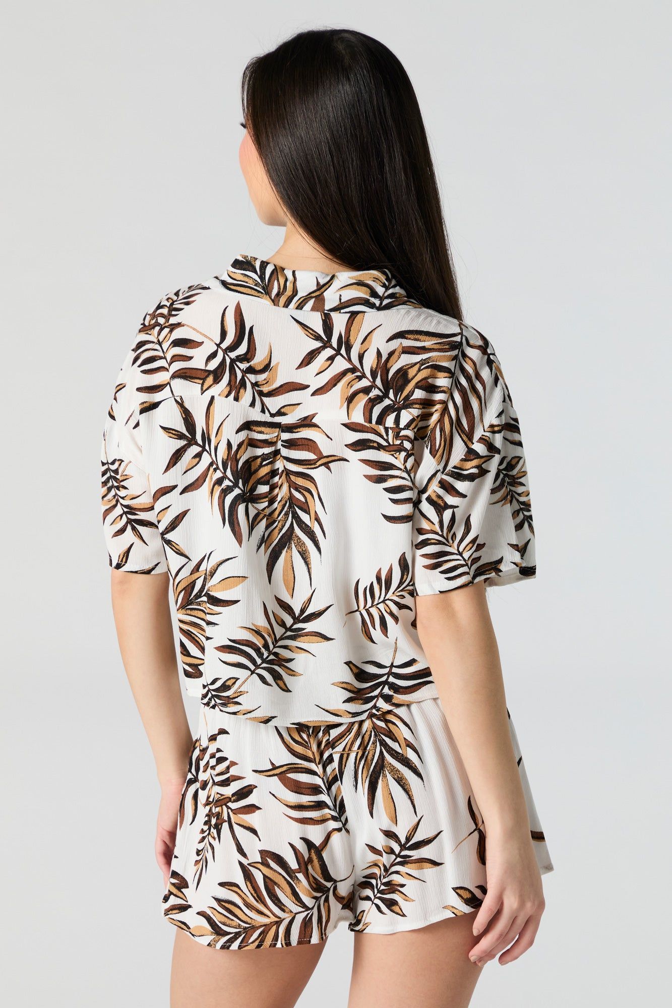 Leaf Print Cropped Button-Up Top sold by Urban Planet product image thumbnail 2