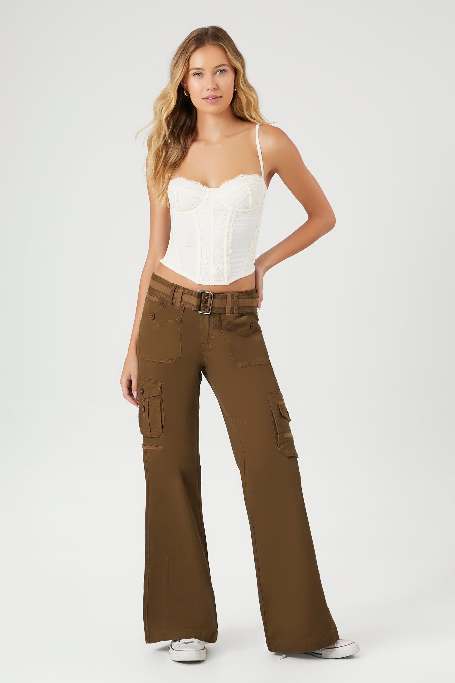 Pantalon cargo à jambe évasée en popeline à taille haute sold by Urban Planet product image thumbnail 5