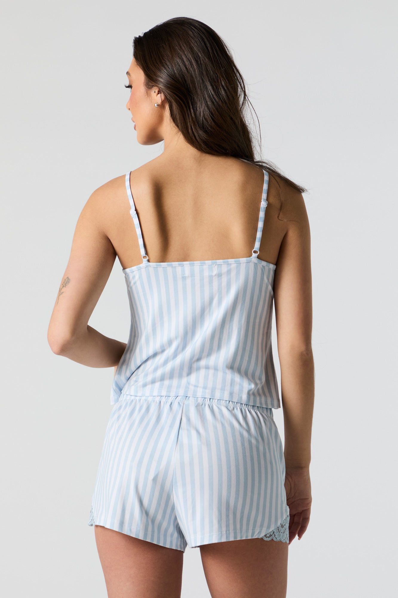 Ensemble pyjama rayé avec liséré de dentelle sold by Urban Planet product image thumbnail 2