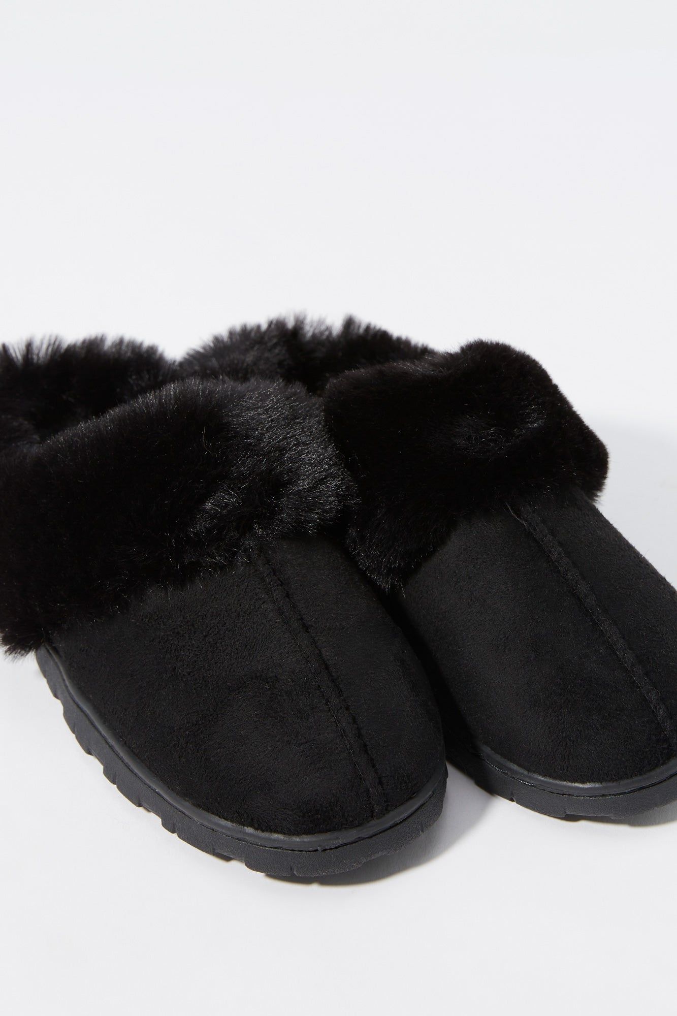 Mules noir doublées de similifourrure sold by Urban Planet product image thumbnail 4