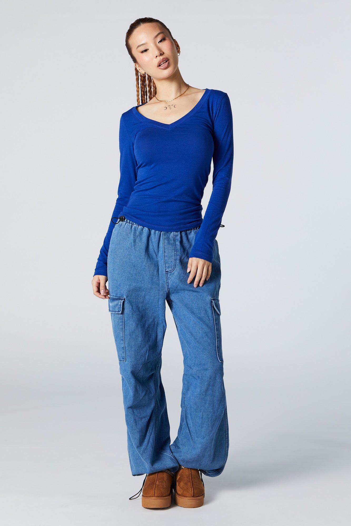 Jean ajusté délavé pâle basique sold by Urban Planet