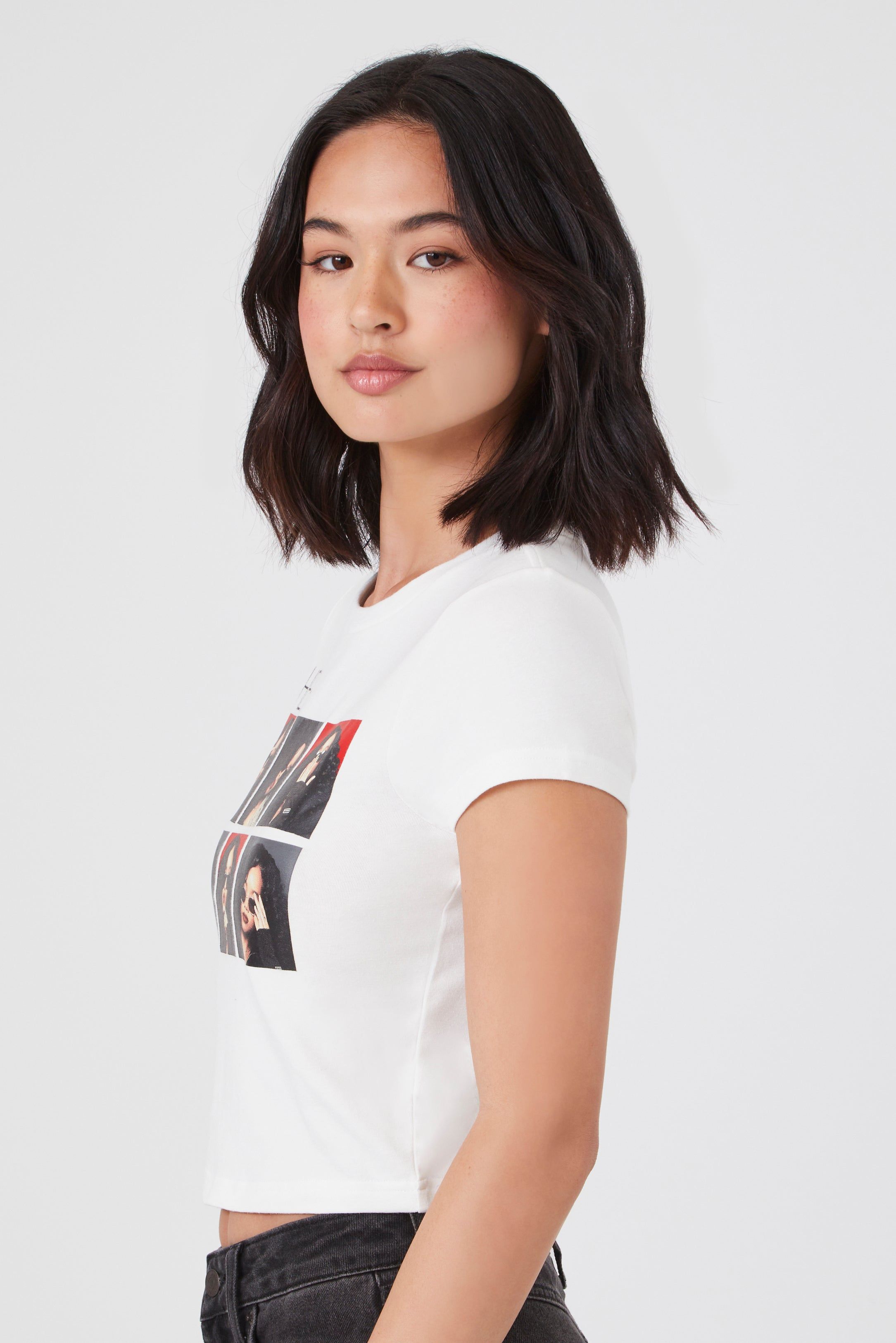 T-shirt ultracourt à imprimé HER sold by Urban Planet product image thumbnail 2