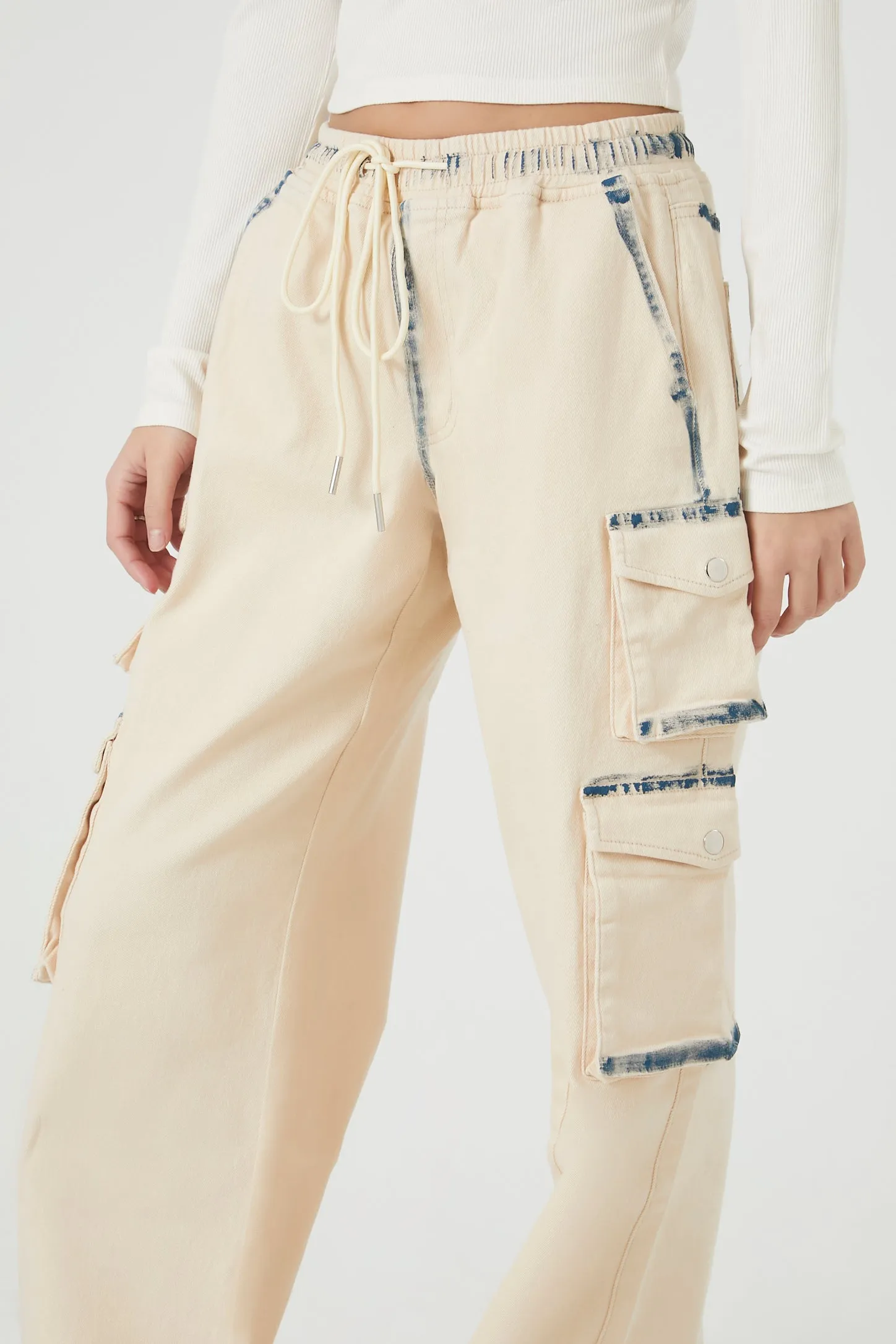 Jean cargo noué-teint à taille coulissante sold by Urban Planet product image thumbnail 2