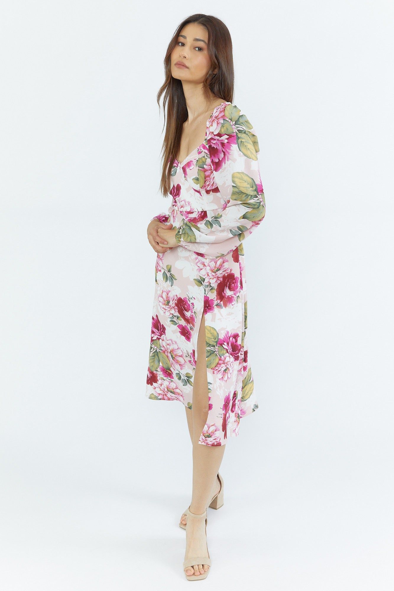 Robe midi à imprimé floral et encolure en coeur sold by Urban Planet product image thumbnail 3