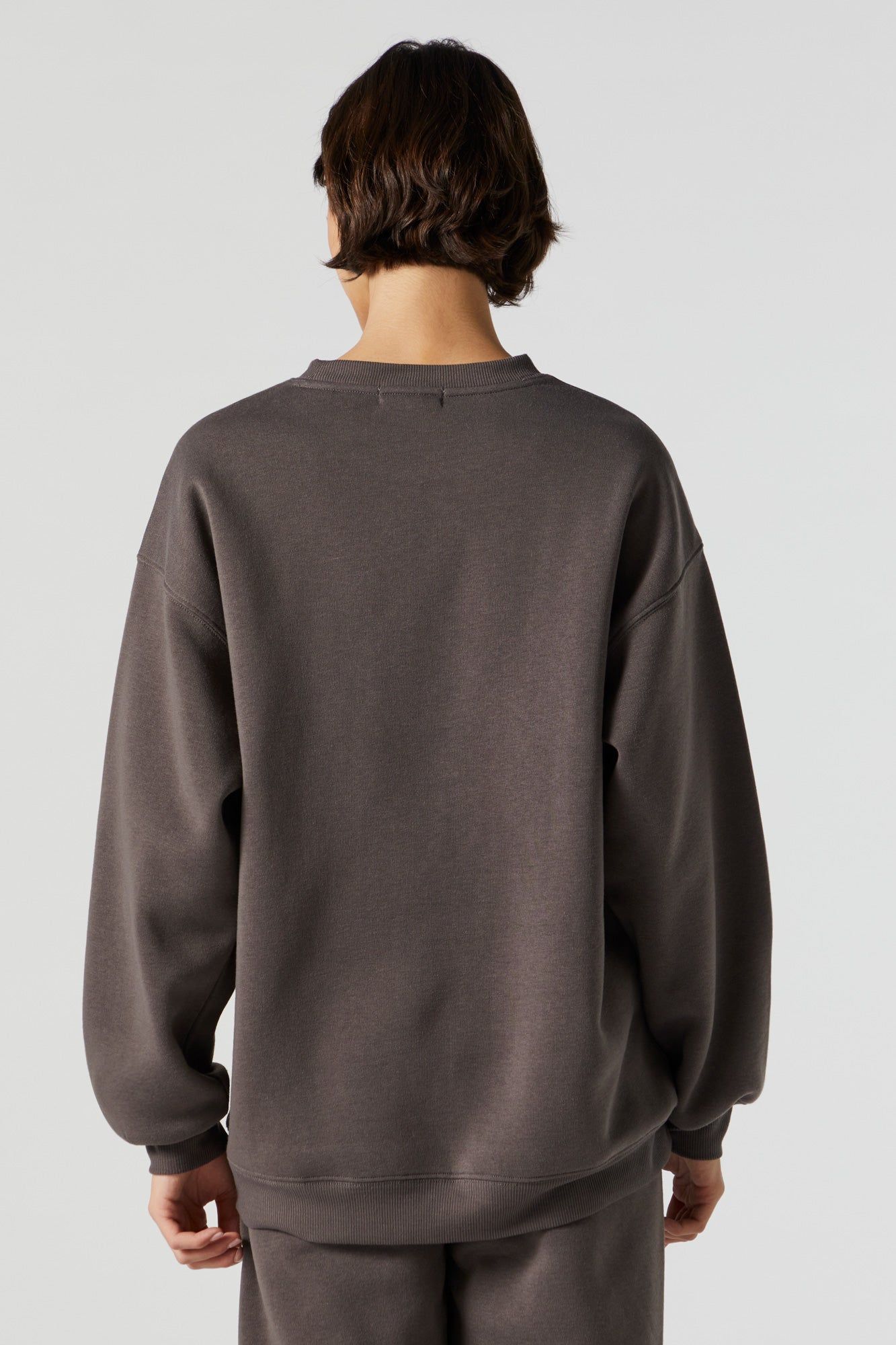 Chandail en molleton avec motif Colorado brodé en chenille sold by Urban Planet product image thumbnail 4