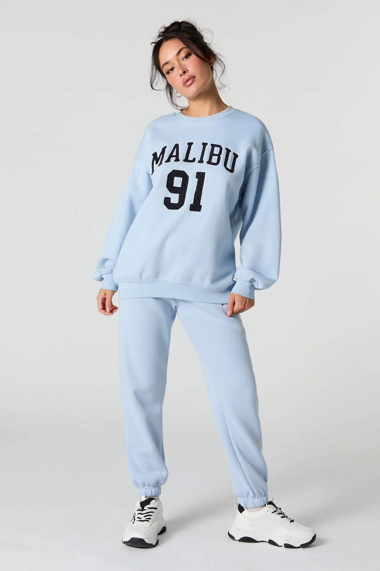 Chandail en molleton avec motif brodé Miami en chenille sold by Urban Planet product image thumbnail 3