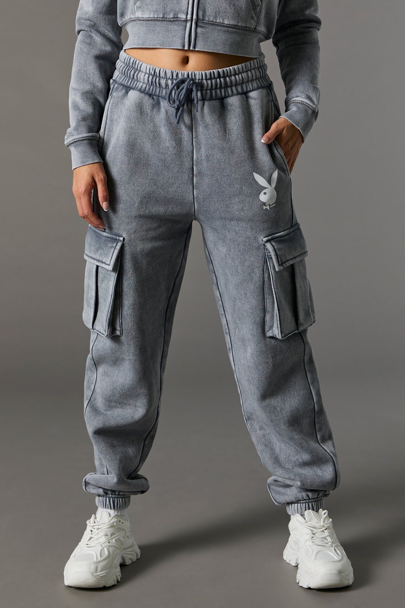 Jogger cargo à imprimé du lapin de Playboy sold by Urban Planet product image thumbnail 2