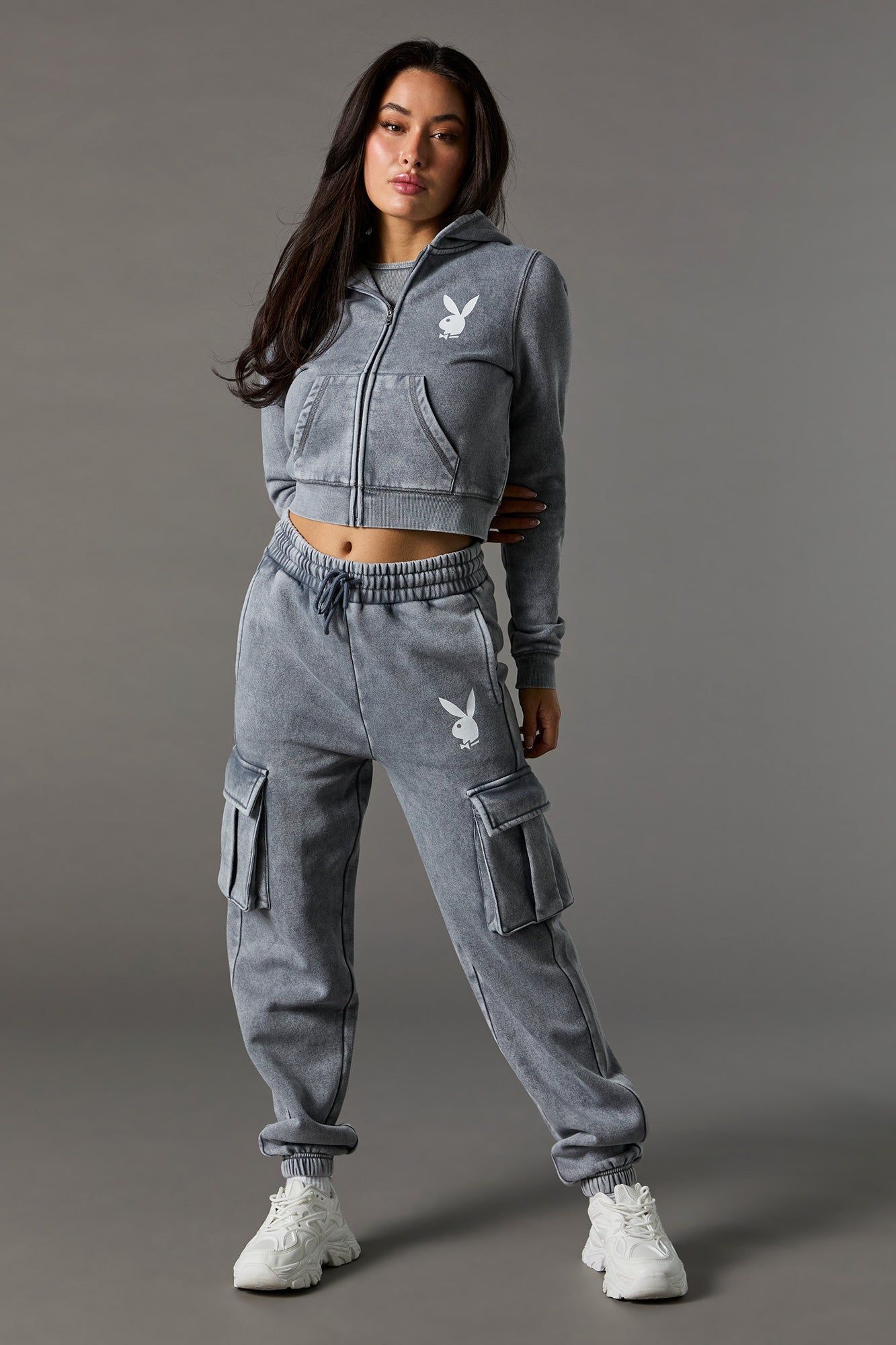 Jogger cargo à imprimé du lapin de Playboy sold by Urban Planet