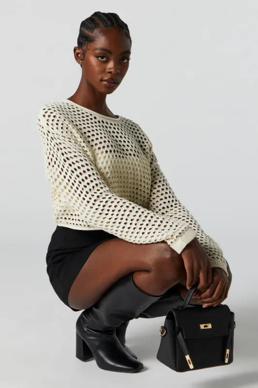 Chandail carré en tricot ajouré sold by Urban Planet