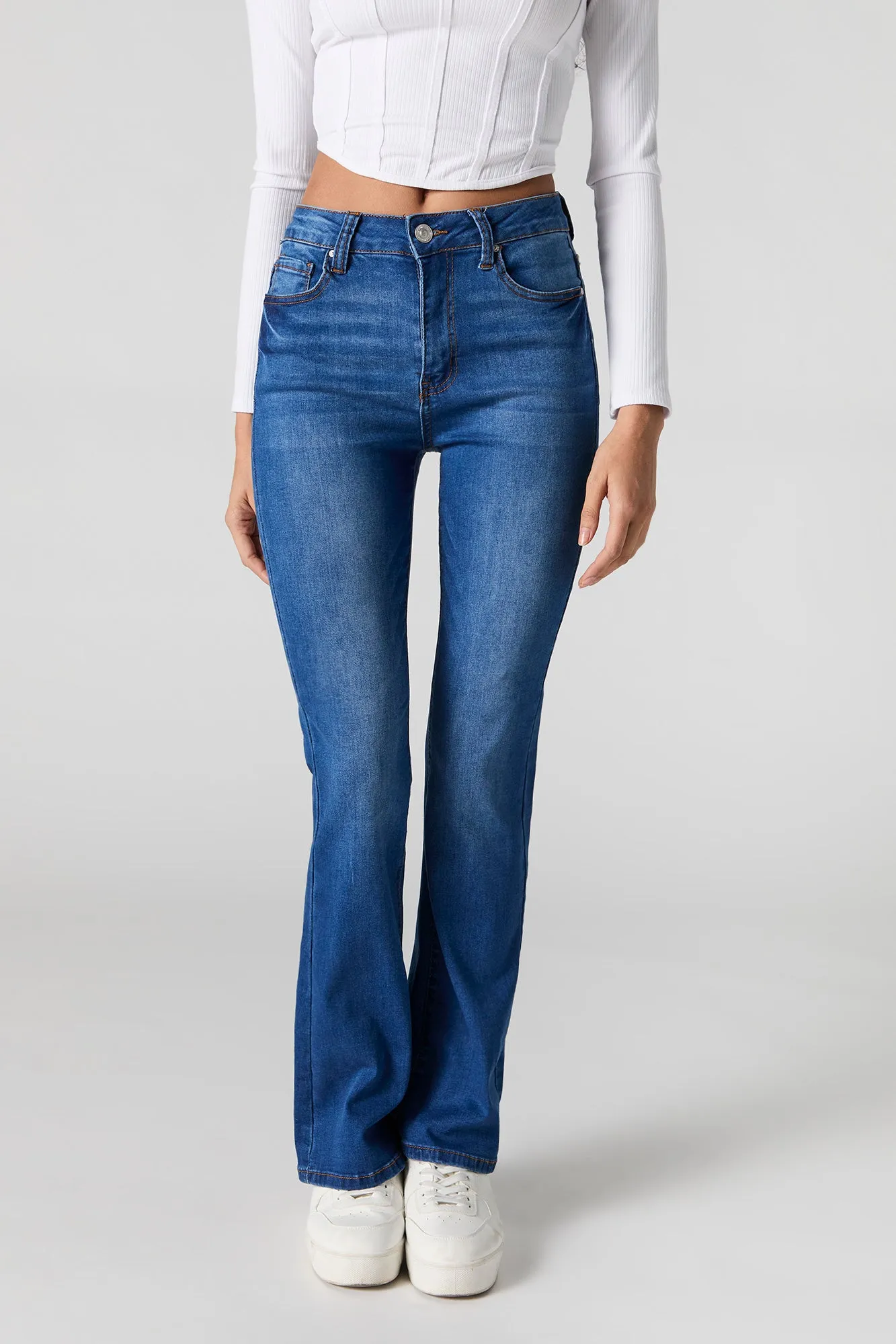 Jean mince à jambe évasée et taille haute sold by Urban Planet product image thumbnail 5