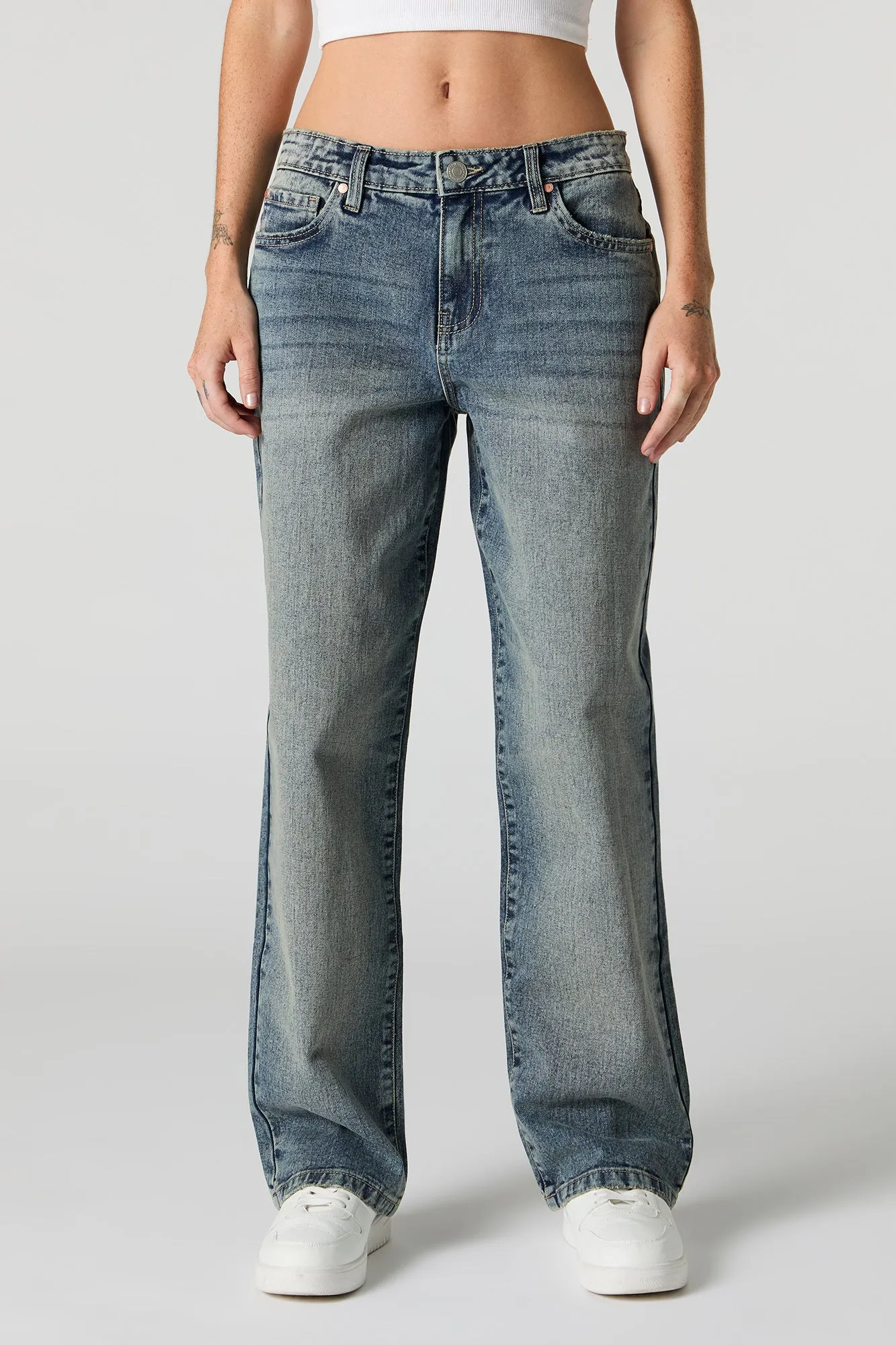 Vintage Dark Wash Slouchy Straight Leg Jean sold by Urban Planet product image thumbnail 2