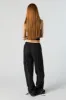 Noir avec Surpiqûres Blanches Jogger cargo noir à jambe droite sold by Urban Planet