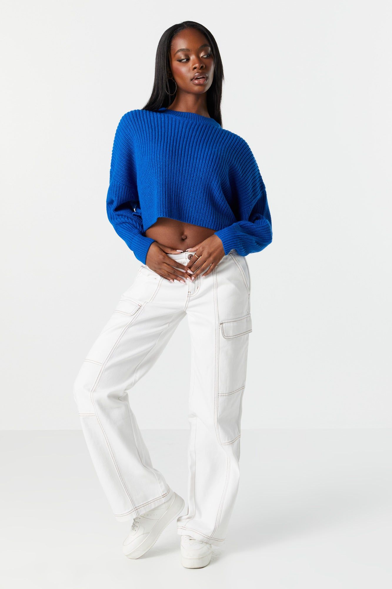 Chandail carré court crocheté sold by Urban Planet product image thumbnail 9