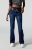 Jean à jambe évasée délavé foncé à taille haute sold by Urban Planet